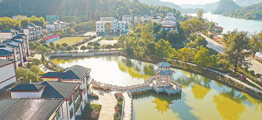 中共中央辦公廳 國務(wù)院辦公廳印發(fā)《農村人居環(huán)境整治提升五年行動(dòng)方案（2021－2025年）》